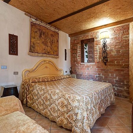 Appartamenti Alcantara E Damasco Abbadia di Montepulciano Chambre photo